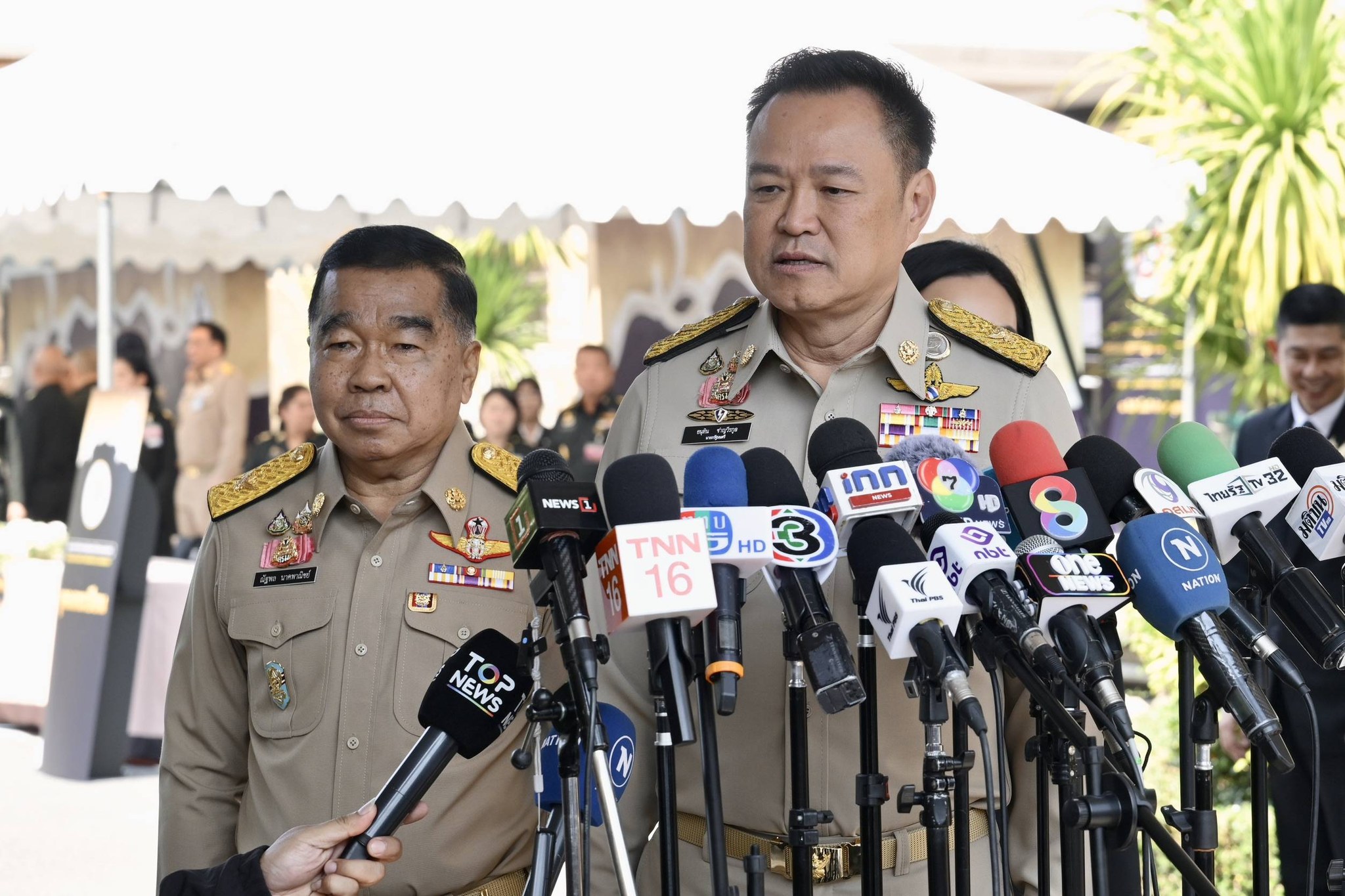 พลเอก ณัฐพล นาคพาณิชย์ รัฐมนตรีว่าการกระทรวงกลาโหม ร่วมงานแถลงผลการปฏิบัติงาน ประจำปี ของ กอ.รมน.