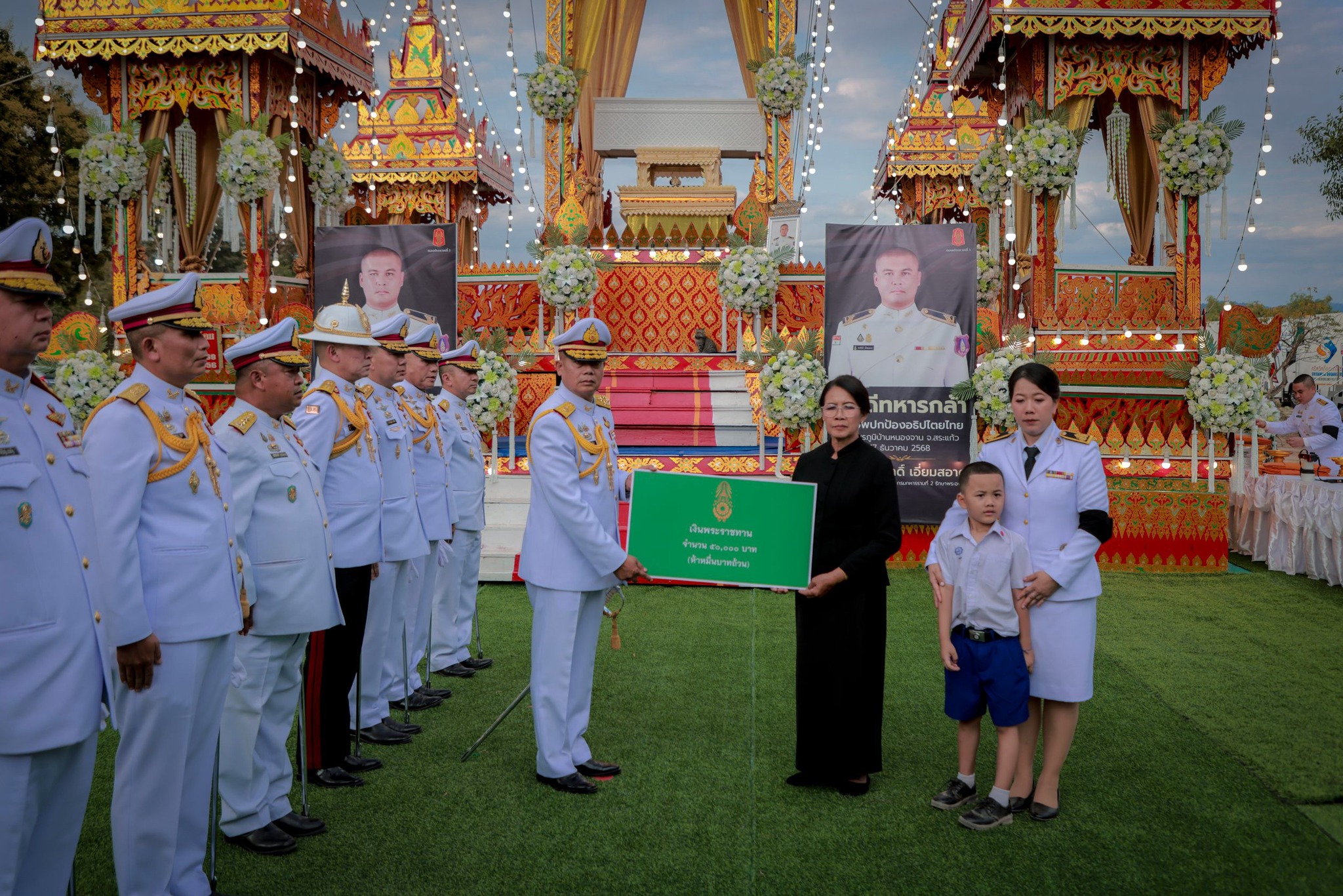รัฐมนตรีว่าการกระทรวงกลาโหม เป็นประธานในพิธีพระราชทานเพลิงศพจ่าสิบเอก พรศักดิ์ เอี่ยมสะอาด