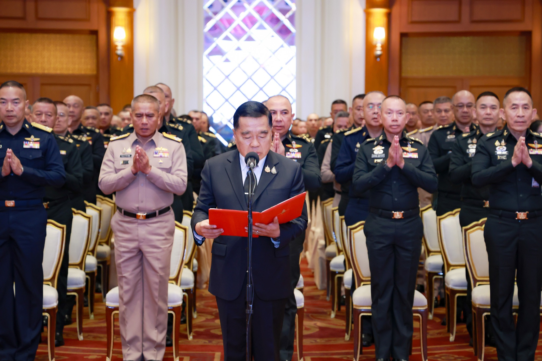 พิธีสมโภชและมอบฉัตรพระพุทธรูป กห., สป., บก.ทท. และเหล่าทัพ