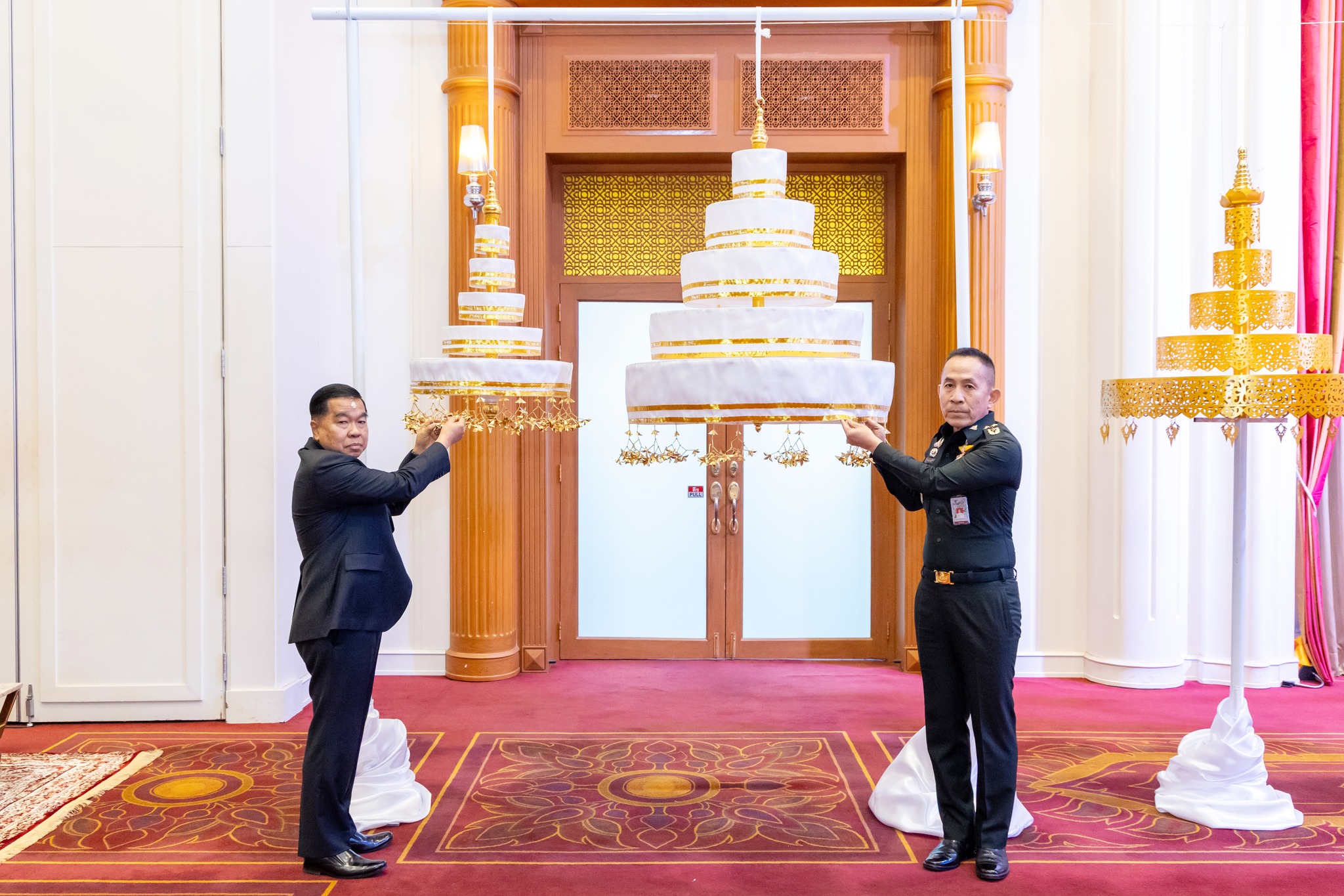 พิธีสมโภชและมอบฉัตรพระพุทธรูป กห., สป., บก.ทท. และเหล่าทัพ