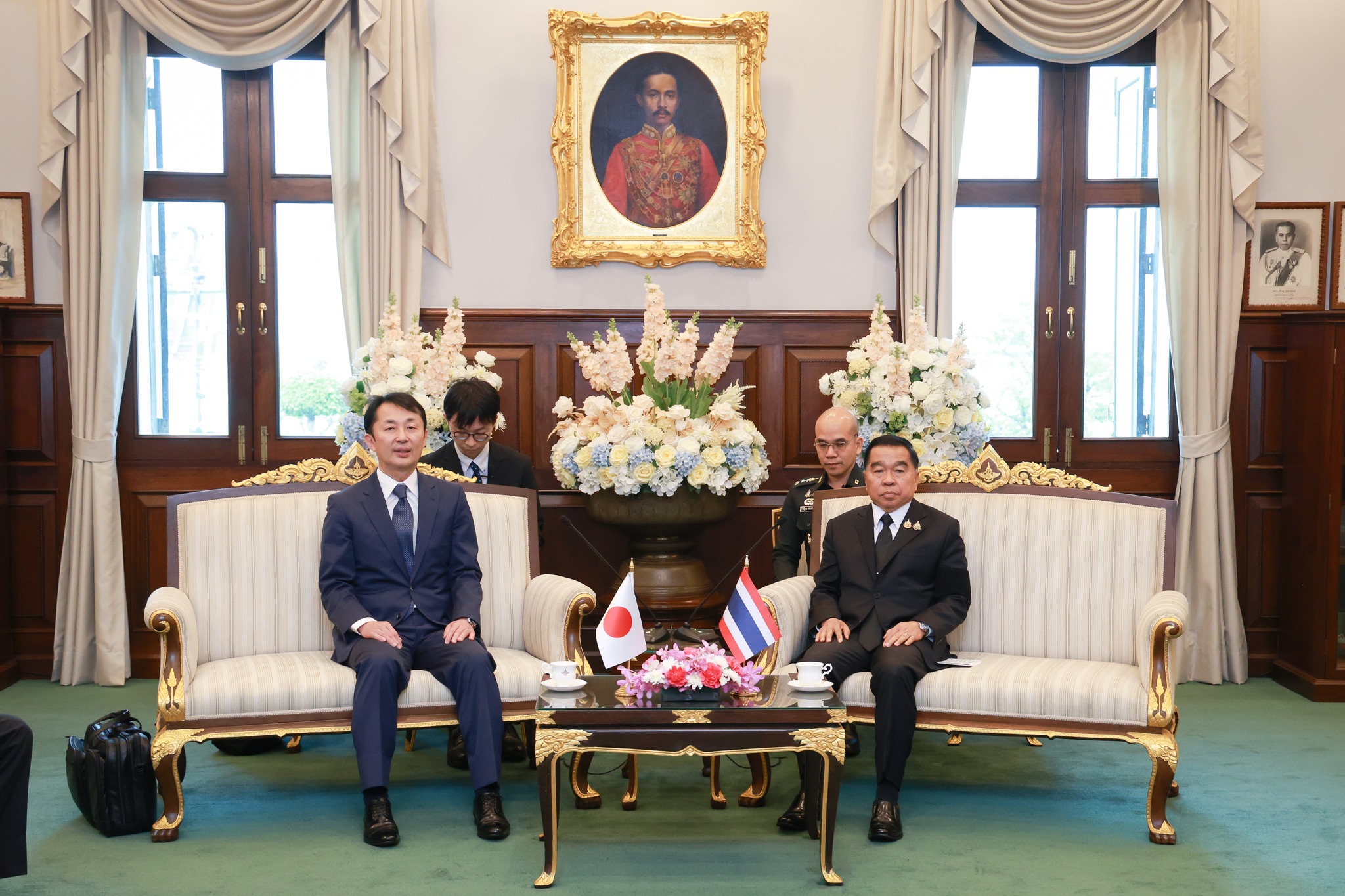 รัฐมนตรีว่าการกระทรวงกลาโหมให้การต้อนรับเอกอัครราชทูตกระทรวงต่างประเทศญี่ปุ่น