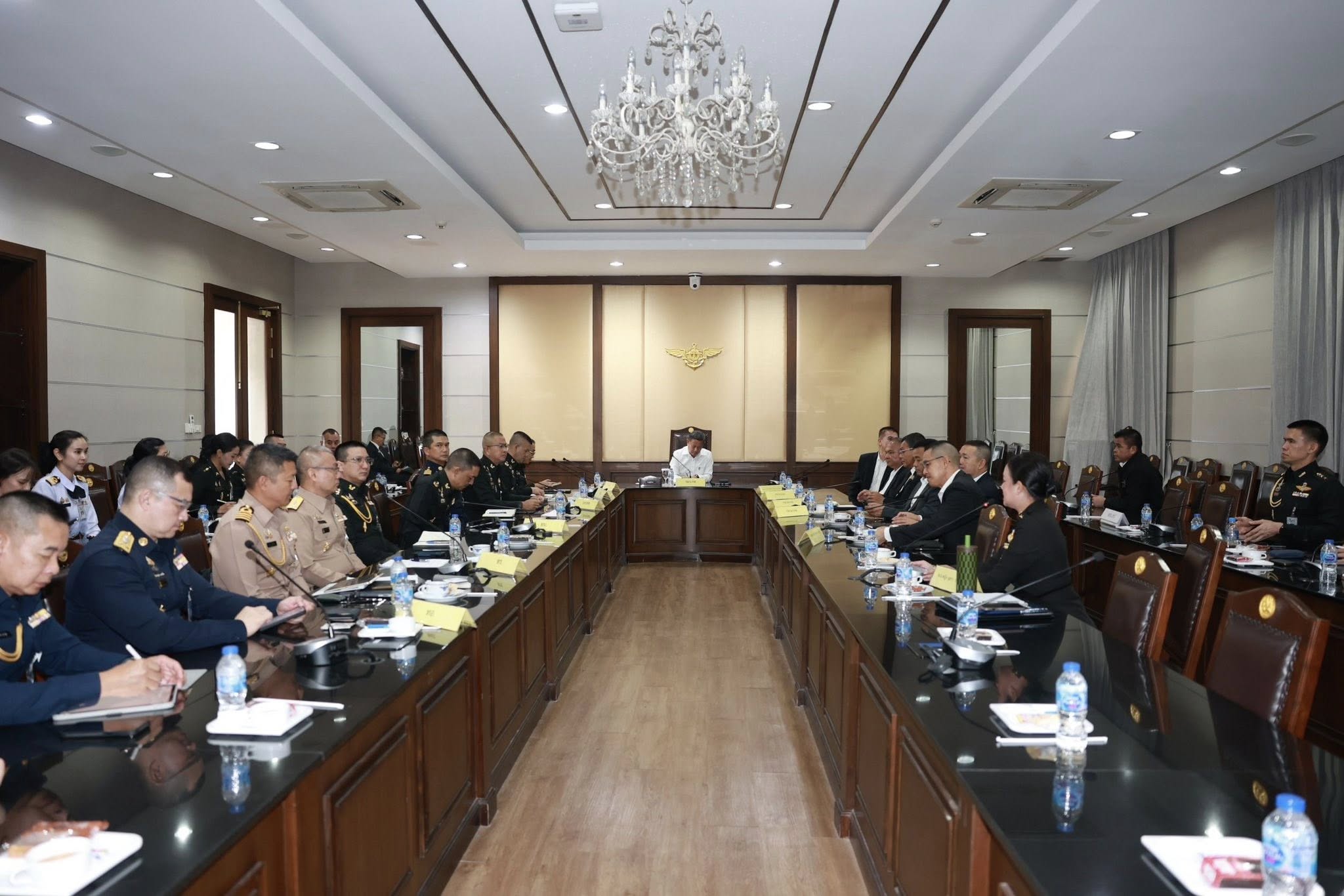 รัฐมนตรีว่าการกระทรวงกลาโหม ผนึกกำลังทีมสื่อสารยุทธศาสตร์ความมั่นคง