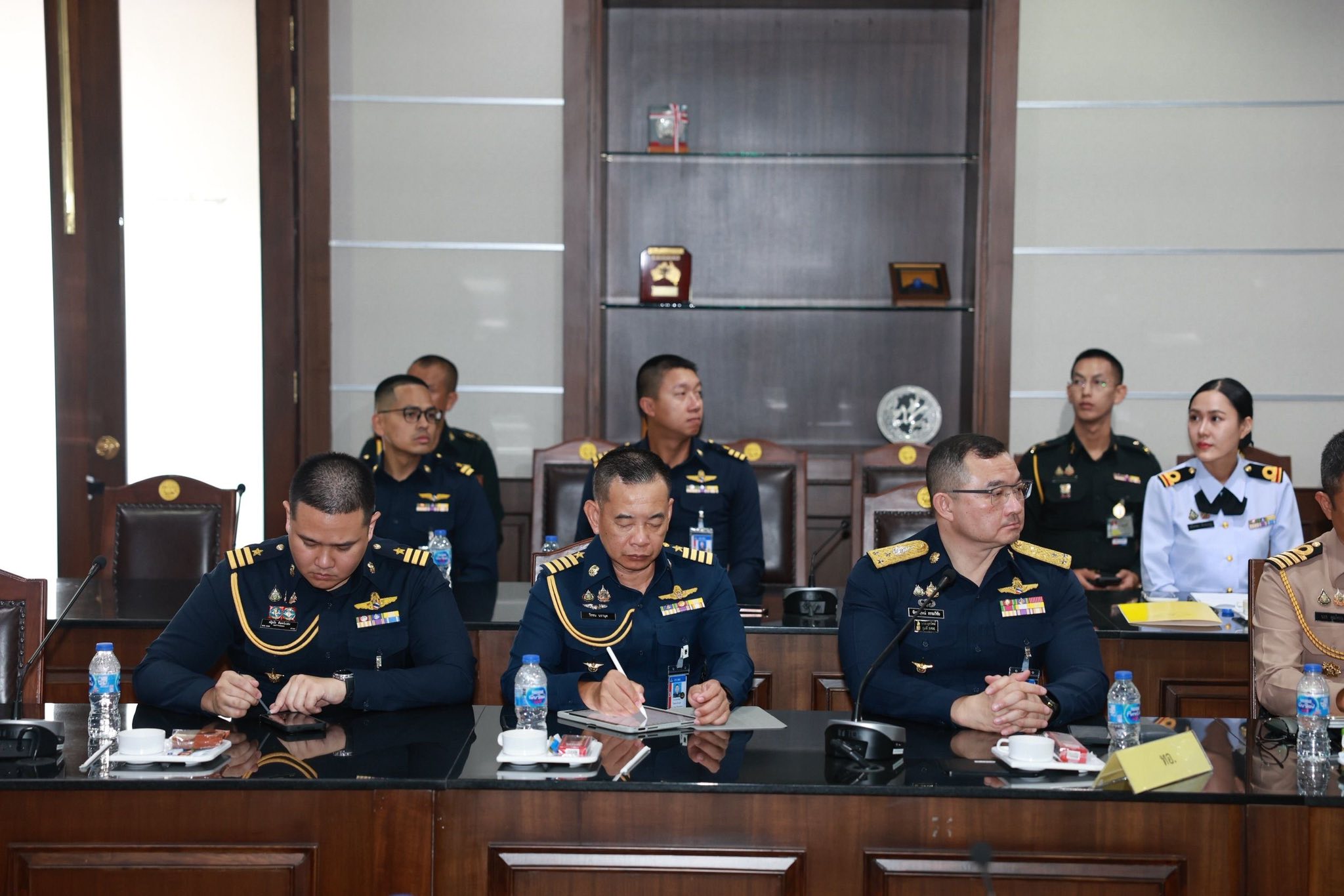 รัฐมนตรีว่าการกระทรวงกลาโหม ผนึกกำลังทีมสื่อสารยุทธศาสตร์ความมั่นคง