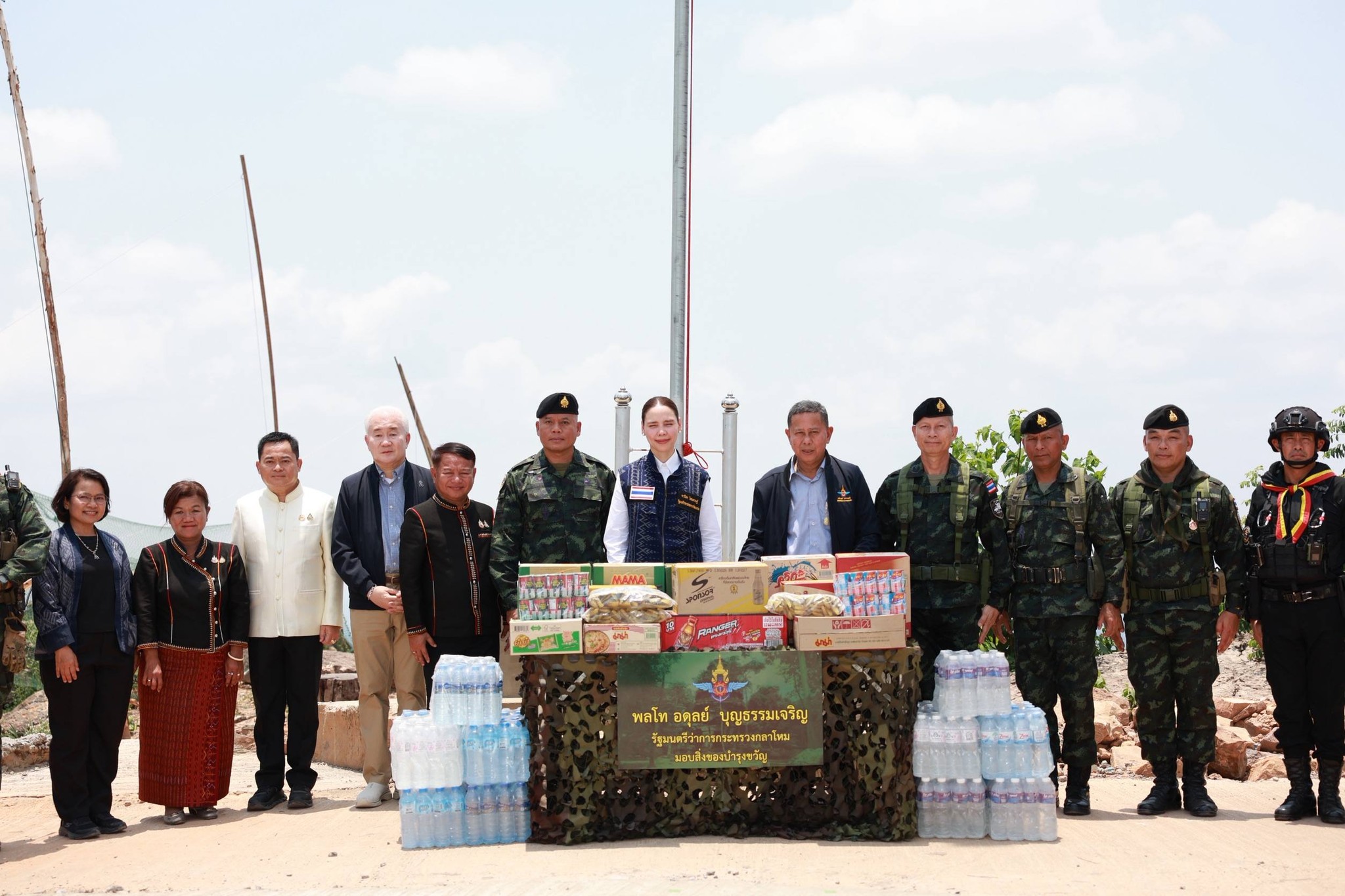 รัฐมนตรีว่าการกระทรวงกลาโหม พร้อมด้วยรัฐมนตรีกระทรวงวัฒนธรรม ผสานความร่วมมือผนึกกำลังทางทหาร