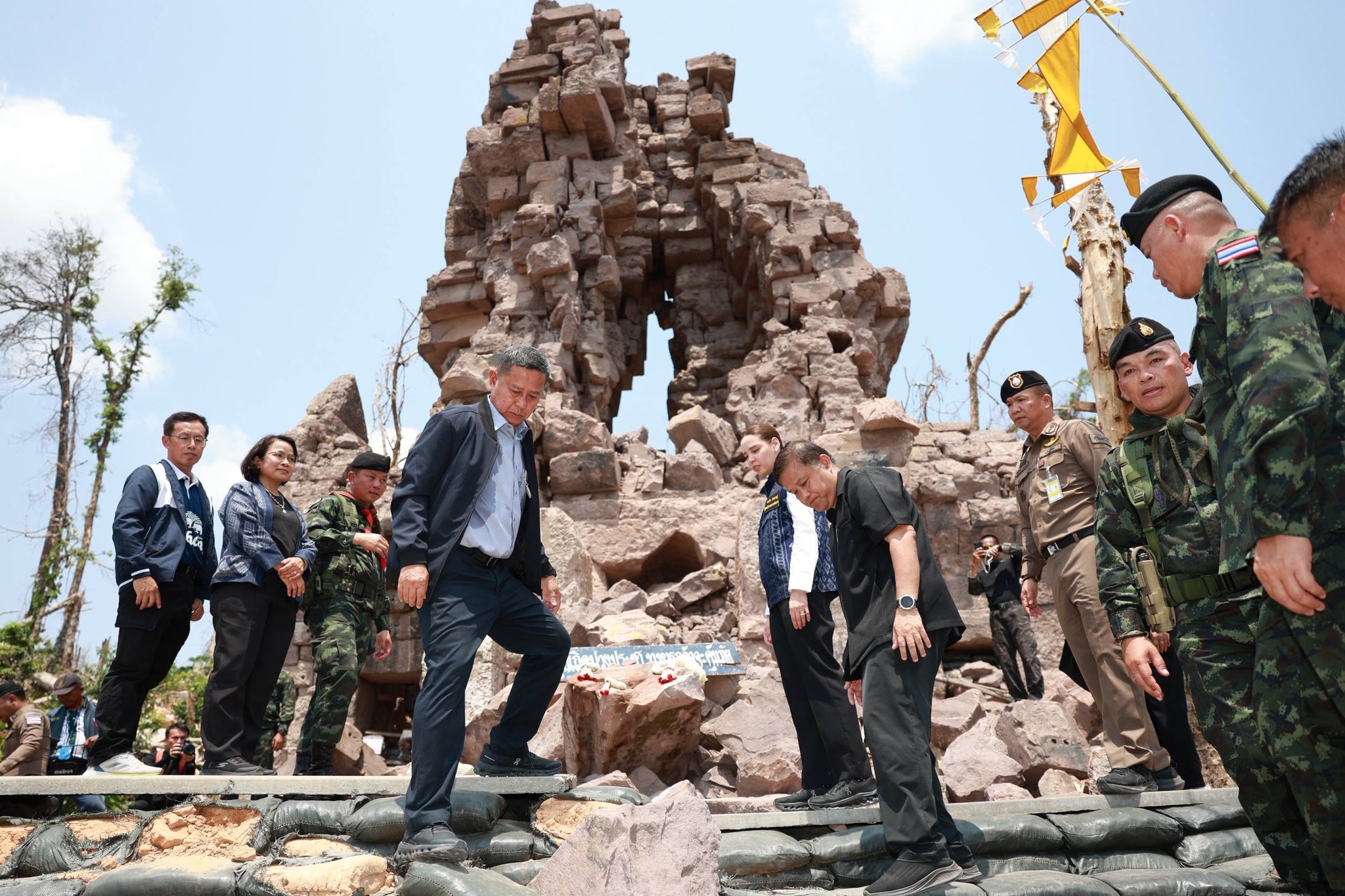 รัฐมนตรีว่าการกระทรวงกลาโหม พร้อมด้วยรัฐมนตรีกระทรวงวัฒนธรรม ผสานความร่วมมือผนึกกำลังทางทหาร