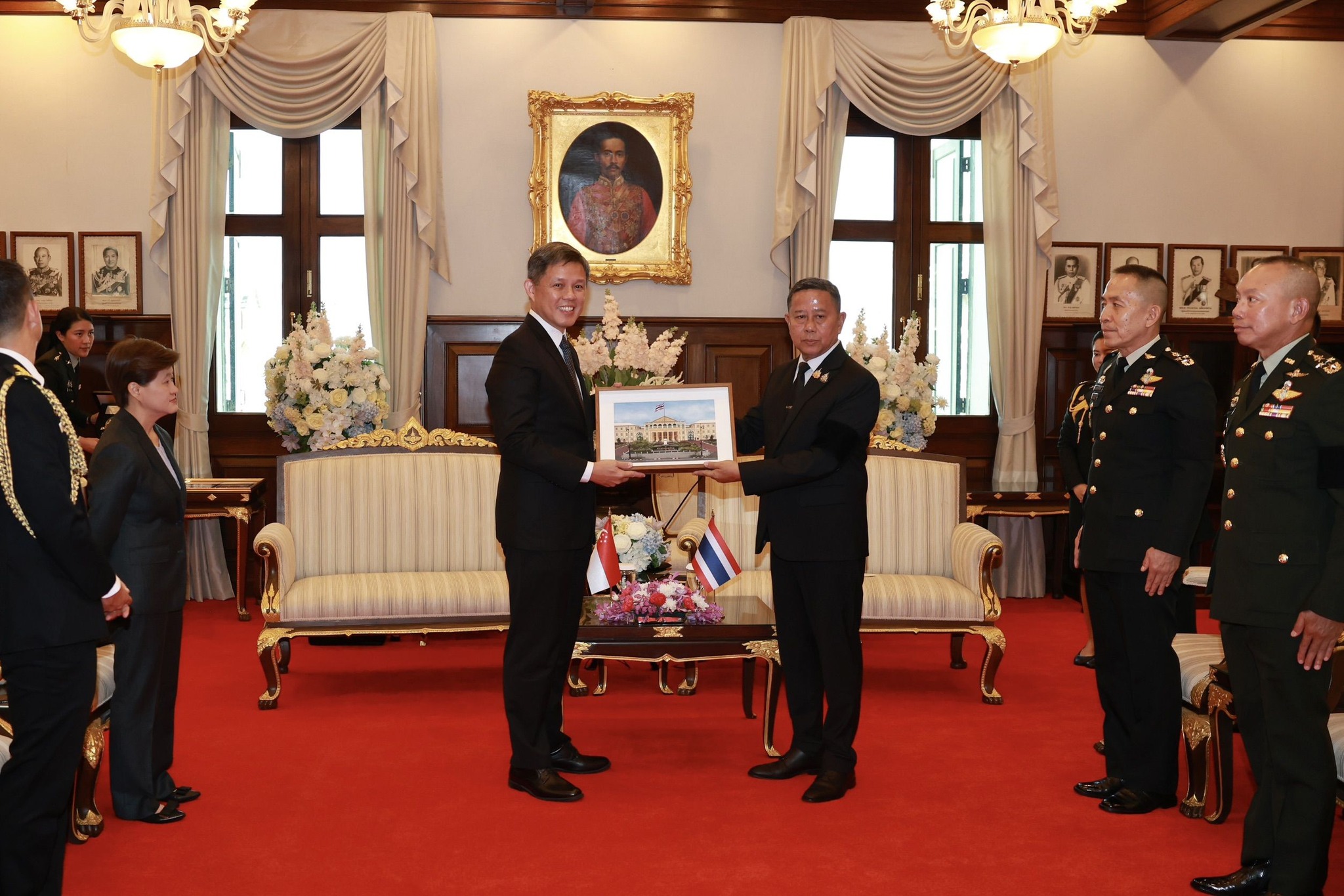 รัฐมนตรีว่าการกระทรวงกลาโหม ให้การต้อนรับ Chan Chun Sing รัฐมนตรีว่าการกระทรวงกลาโหมสาธารณรัฐสิงคโปร์