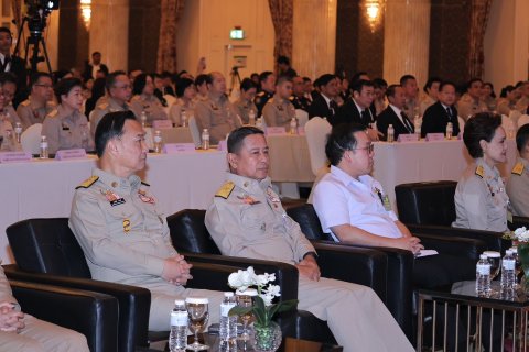 พลเอก ณัฐพล นาคพาณิชย์ รมว.กห. และ พลโท.อดุลย์ บุญธรรมเจริญ รมช.กห. ร่วมประชุมการจัดทำงบประมาณ ๒๕๗๐